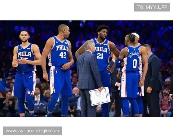 76人客场挑战雄鹿恩比德因伤缺阵马克西有望出战助力球队